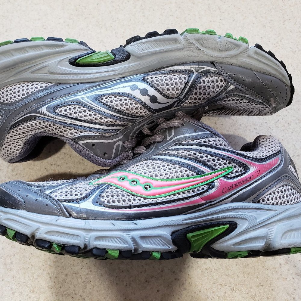 Saucony Cohesion 7 Running Shoes Womens sz 7.5